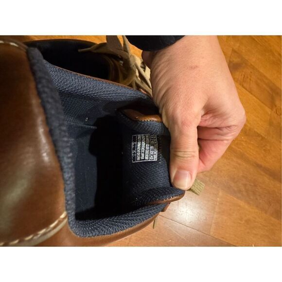 Men’s Skechers classic fit air cooled memory foam leather sneakers - Picture 4 of 5